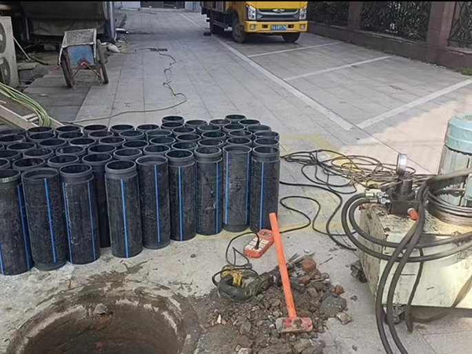 宁国PE置换管厂家 DN315置换管 非开挖管短管置换